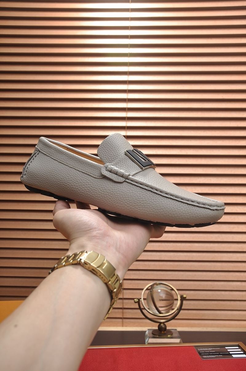 Louis Vuitton Low Shoes